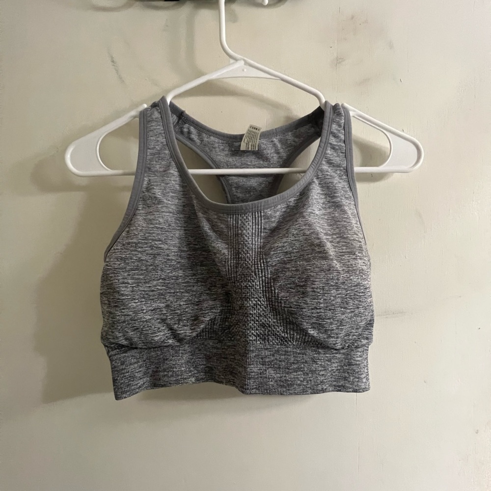 Brand new 90° sports bra, grey